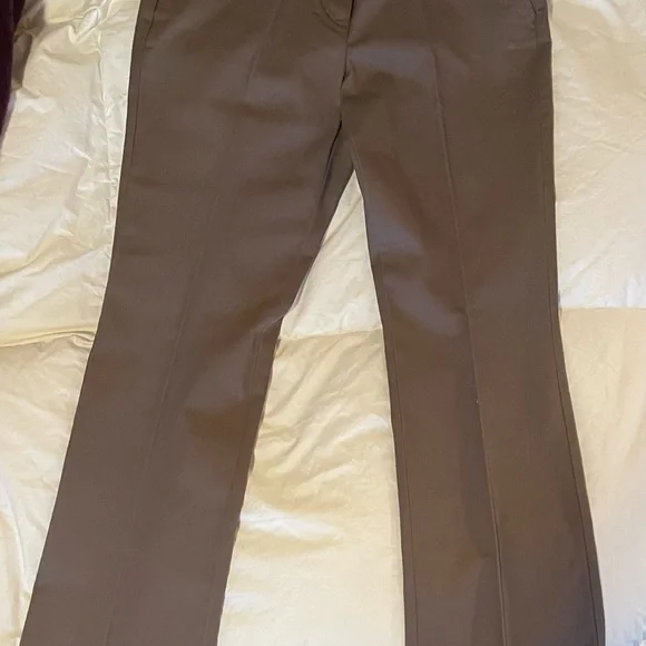 NWT Boden Woman’s Pants with flare leg - Picture 4 of 5